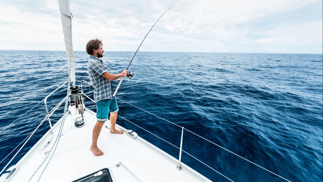 Fishing on the sailing yacht